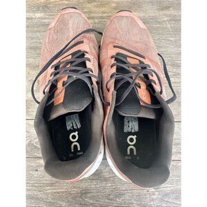 On Cloud go running mens sneakers orange/black, size 12